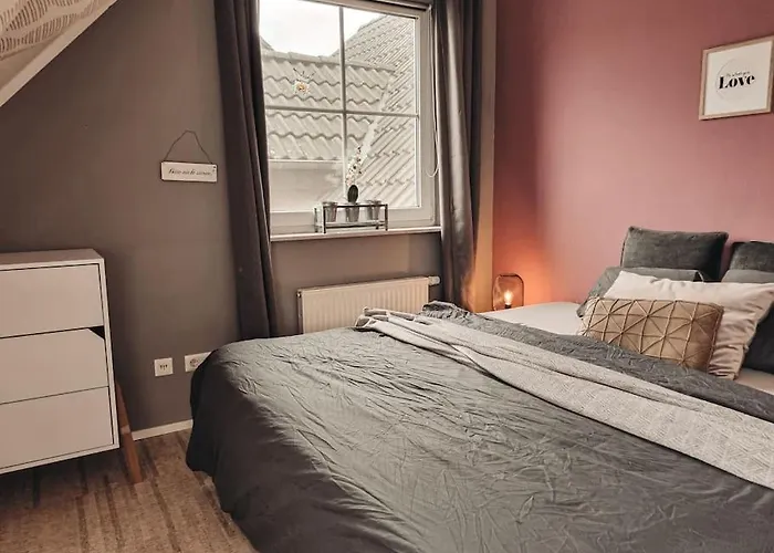 Feels Like Two Bedrooms Apartamento Ralingen